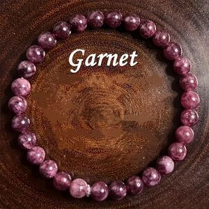 Natural Garnet Bead Stretch Stone Bracelet Handmade Mindful Red Gemstones New
